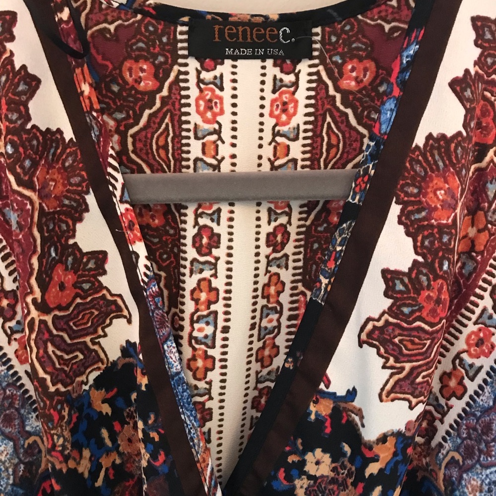 Vneck flowy tunic